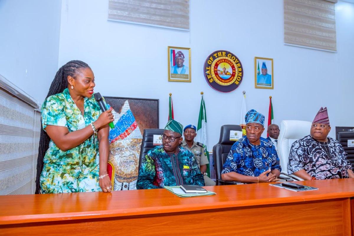 Prof. Chinwe Obuaku-Igwe, Director-General and Special Envoy on Climate Change, presenting at an official government briefing attended by the Governor of Osun State and senior officials